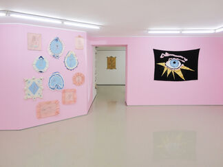 Konstantinos LADIANOS, solo show, Pink Boudoir, installation view