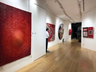 Brilliant Hues: The Power of Red and Gold, installation view