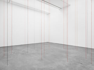 Fred Sandback Vertical Constructions, installation view