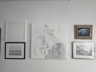 Bianco: Art Celebrating White, installation view