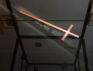 A cross / THE cross, installation view