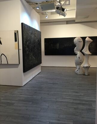 DIALECTO Gallery at SCOPE New York 2016, installation view
