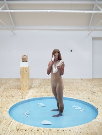 Femmy Otten - Days Undressed, installation view