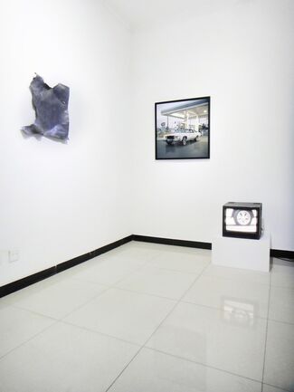 Twisted Modernist Fantasies 扭曲的现代主义幻想, installation view