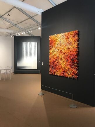 Sundaram Tagore Gallery at Palm Beach Modern + Contemporary 2020, installation view