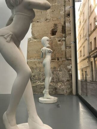 love dolls in paris, installation view