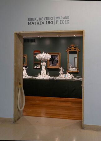 Bouke de Vries / MATRIX 180 War and Pieces, installation view