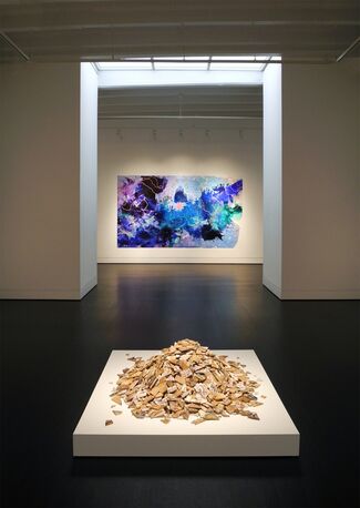 HEDIEH JAVANSHIR ILCHI: Everything became nearness and all the nearness turned to stone., installation view
