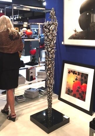 Onessimo Fine Art at Palm Beach Jewelry, Art & Antique Show 2016, installation view