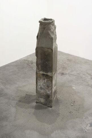Stefano Canto | Concrete Archive, installation view