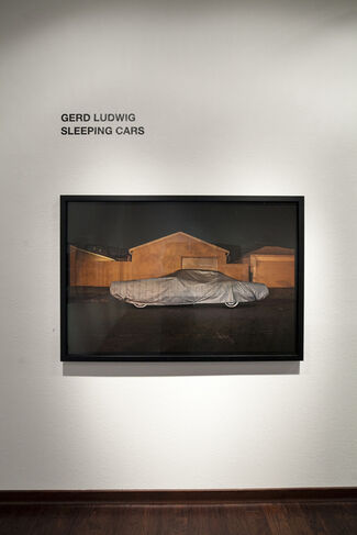 Gerd Ludwig: Sleeping Cars, installation view
