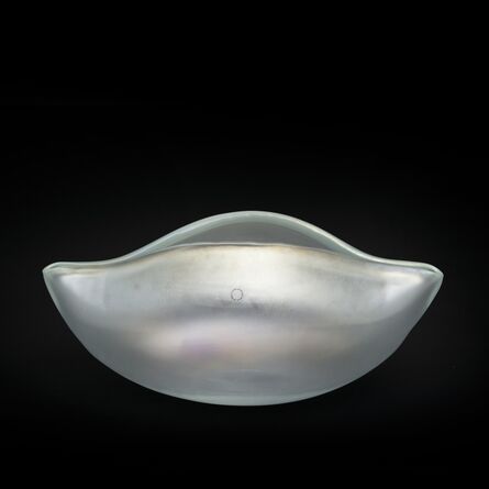 Alejandro Ruiz, ‘A bowl ' arausia ' in iridescent crystal glass’, 1994