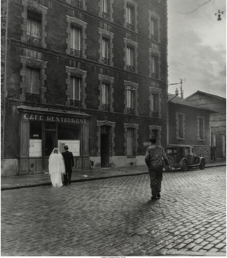 Robert Doisneau, ‘La Stricte Intimité, Montrouge’, 1945