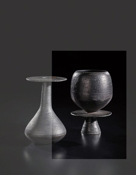 Hans Coper, ‘Cup on stand with central disc’, circa 1965