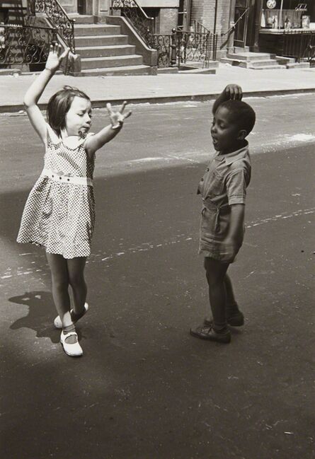 Helen Levitt, ‘New York (two children dancing)’, ca. 1940