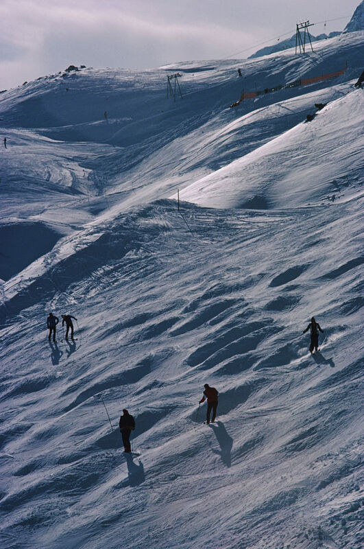 Slim Aarons, ‘Skiing At St. Moritz’, 1978, Photography, C print, IFAC Arts
