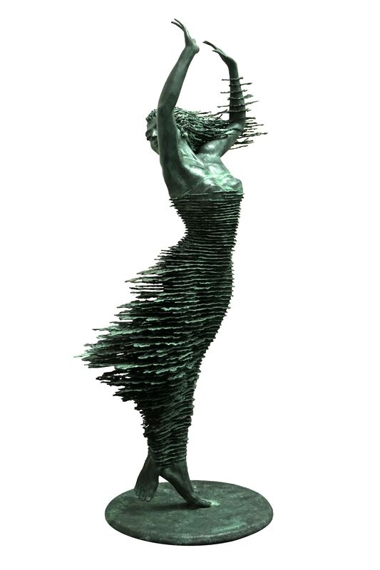 Nyoman Nuarta, ‘Dancing Queen  舞皇后’, 2017, Sculpture, Copper & Brass 銅，⿈銅, Linda Gallery