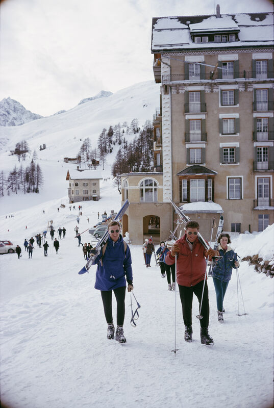Slim Aarons, ‘Skiers In St. Moritz’, 1963, Photography, C print, IFAC Arts