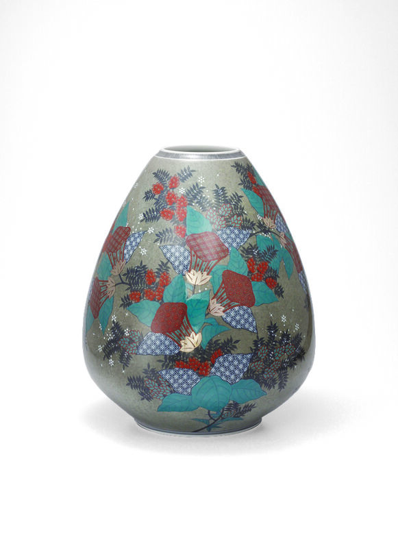 Imaizumi Imaemon XIV, ‘Vase with Zuika (Mullein) Flower Patterns’, 2013, Design/Decorative Art, Porcelain with iro-e polychrome enamel painting with sumi-hajiki, Onishi Gallery
