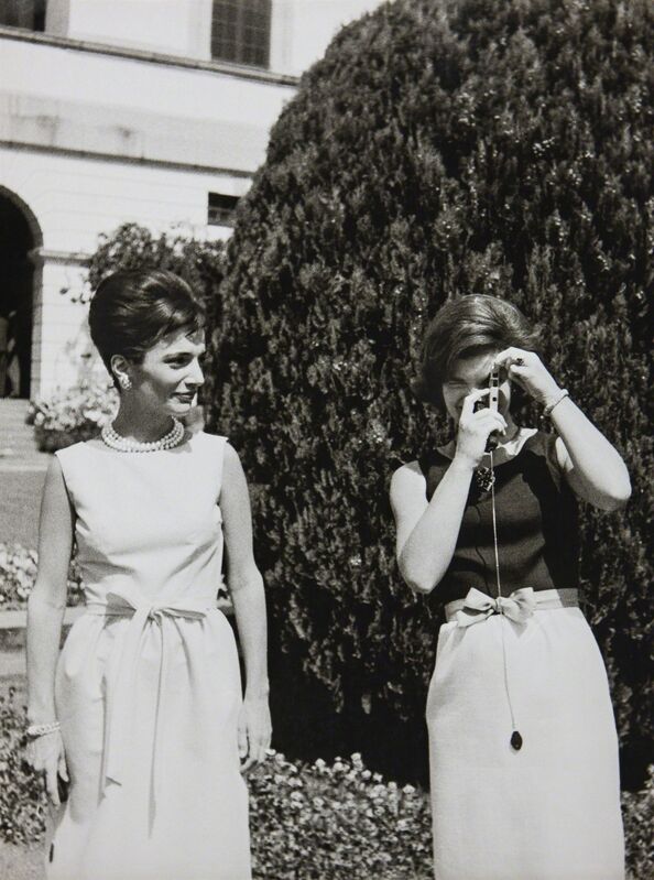 Benno Graziani, ‘With her sister Lee Radziwill, Jackie Kennedy gets a photography lesson during her State visit to India.’, 1962, Photography, Archival pigment ink on baryta paper., Galerie XII