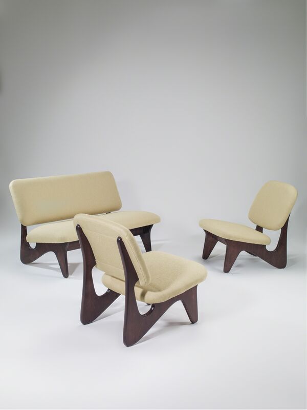 Ilmari Tapiovaara, ‘Free form set composed of one sofa and two seats’, 1951, Design/Decorative Art, Dark birch plywood structure, linen fabric upholstery, Galerie Eric Philippe