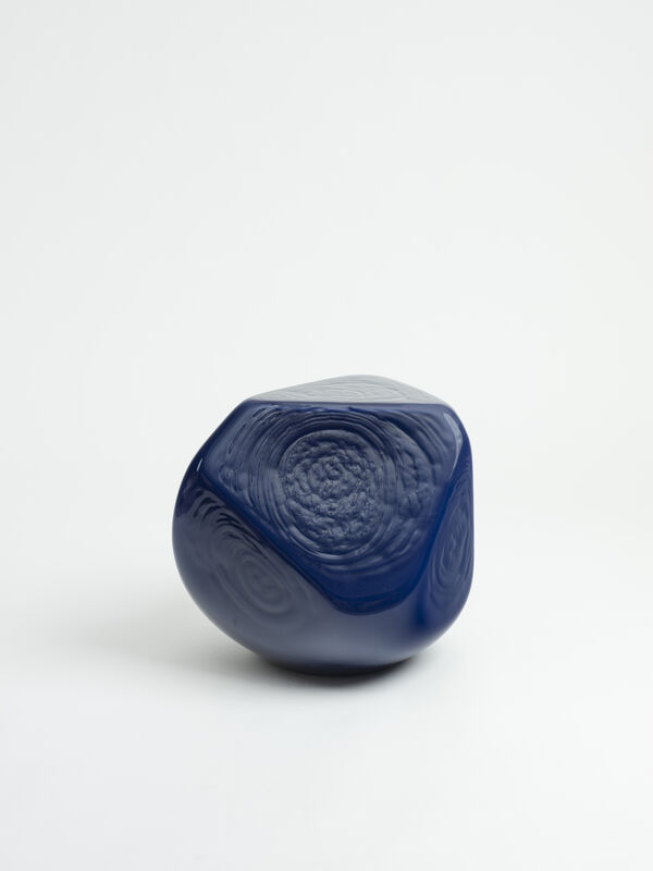 Jean-Luc Moulène, ‘Figure intermediaire excentrique Varia 4 - bleu’, 2019, Sculpture, Blue glass (CIRVA), Galerie Chantal Crousel