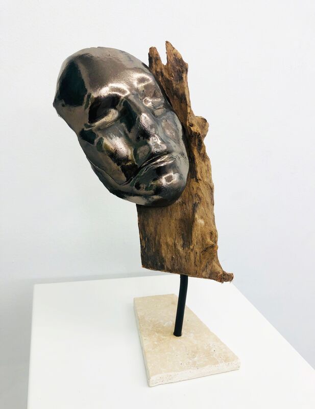 ROSA-TERRA by Rosanna, ‘Spirito nero’, 2018, Sculpture, Metal, porcelain, wood, on a stone base, Galerie Libre Est L'Art
