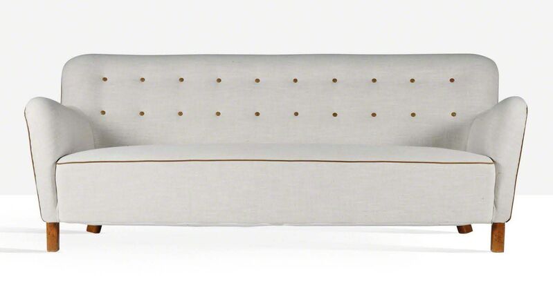 Fritz Hansen, ‘Pair of sofa’, circa 1935, Design/Decorative Art, Beech, fabric, leather, Aguttes