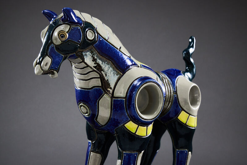 Bing-yan Hsieh, ‘雷霆戰馬 Thunder Horse’, 2020, Sculpture, 陶瓷 陶瓷釉 Glazed Ceramics, Der-Horng Art Gallery
