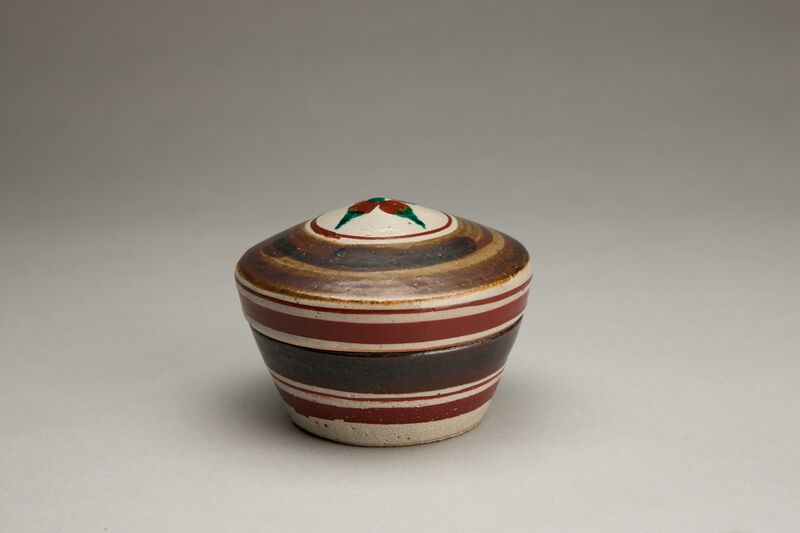 Shinsaku Hamada, ‘Lidded box, salt glaze with hakeme and akae decoration’, n/a, Other, Stoneware, Pucker Gallery