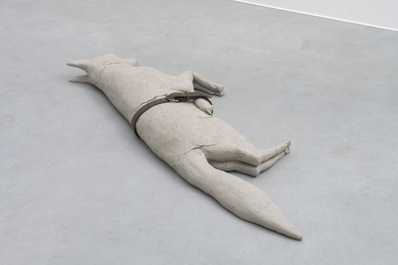Mark Manders, ‘Fox / Mouse / Belt (Dry)’, 1992, Sculpture, Painted bronze, leather belt, Zeno X Gallery