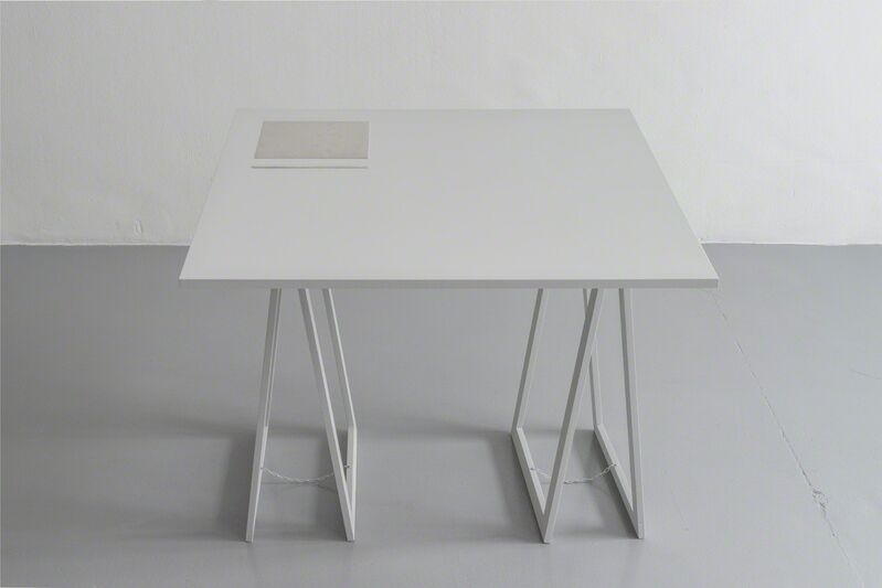 Stanley Brouwn, ‘1 x 1 m, 1m; 1 x 1 ell, 1 ell; 1 x 1 step, 1 step; 1 x 1 foot, 1 foot’, 1991, Sculpture, Two aluminium elements presented on a wooden table, Richard Saltoun