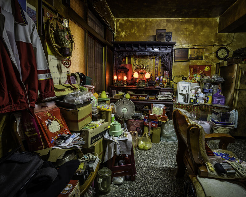 Yu-Hsiu HUANG, ‘Hoarders - 08 囤積者 - 08’, ca. 2016, Photography, 藝術微噴archival pigment print, Der-Horng Art Gallery