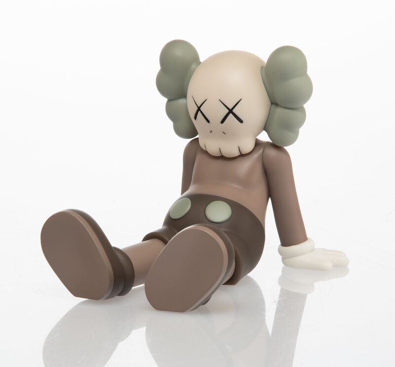 KAWS, ‘Holiday: Taipei (Brown)’, 2019, Sculpture, Painted cast vinyl, Heritage Auctions