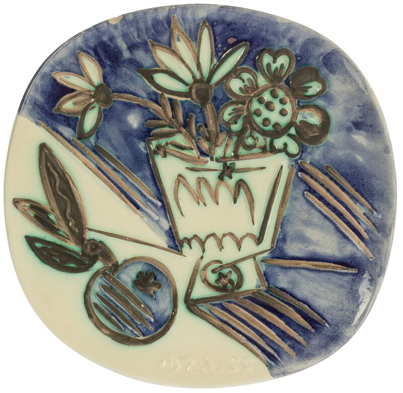 Pablo Picasso, ‘Bouquet à la pomme’, 1956, Design/Decorative Art, Terre de faïence plate, partially glazed and painted, Heritage Auctions