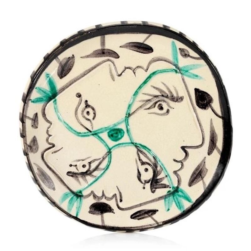 Pablo Picasso, ‘Pablo Picasso Madoura Ceramic Plate, 'Quatre profils enlacés' Ramié 87’, 1949, Design/Decorative Art, Ceramic, Earthenware, Hirth Fine Art