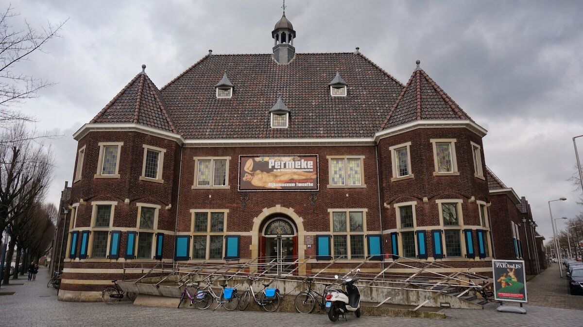 The Rijksmuseum Twenthe museum in Enschede, Netherlands. Photo by Ben Bender, via Wikimedia Commons.