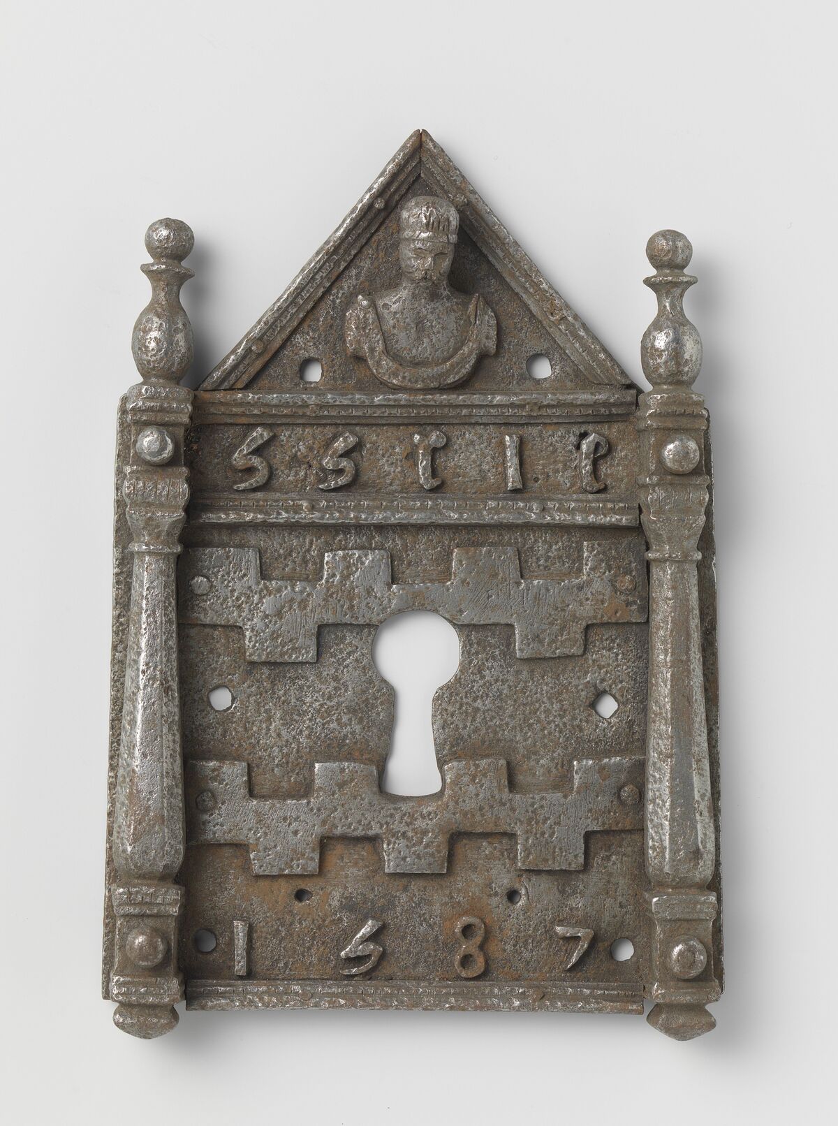 Lock in the form of a classical portico, 1587. Courtesy of the Rijksmuseum.