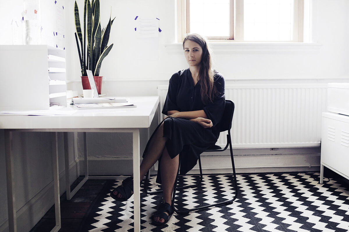 Portrait of Kate Cooper by Elliot Kennedy for Artsy.
