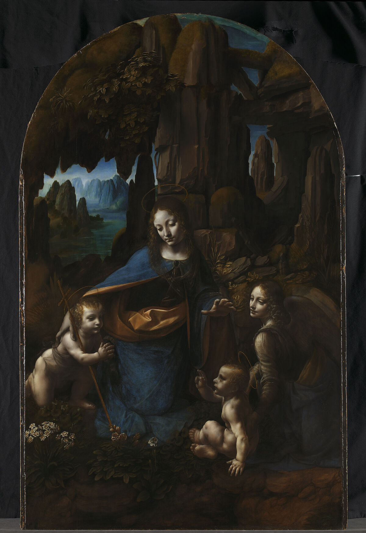 Leonardo da Vinci, The Virgin with the Infant Saint John the Baptist adoring the Christ Child accompanied by an Angel, or The Virgin of the Rocks, ca. 1491/29 and 150608. © The National Gallery, London.