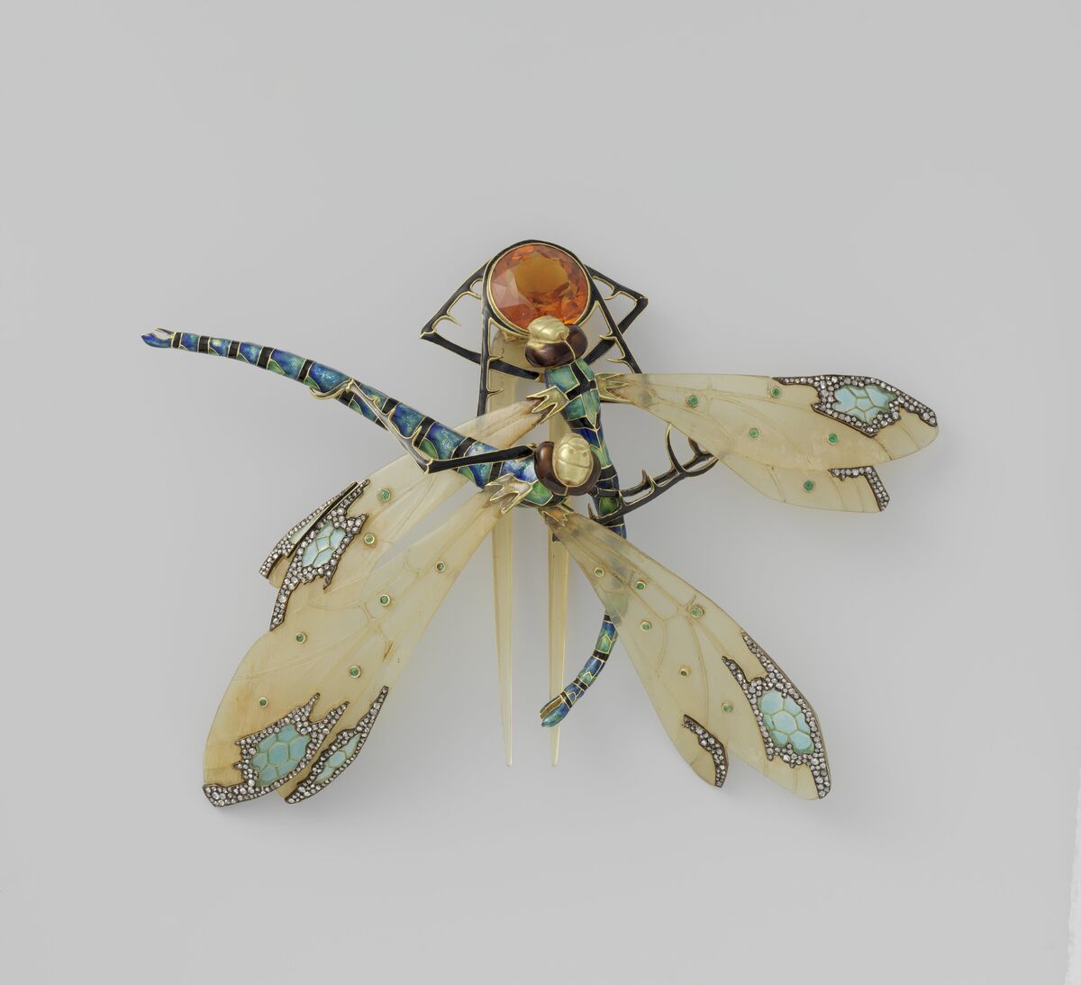Lucien Gaillard, Comb in the form of two dragonflies, ca. 1904. Courtesy of the Rijksmuseum.