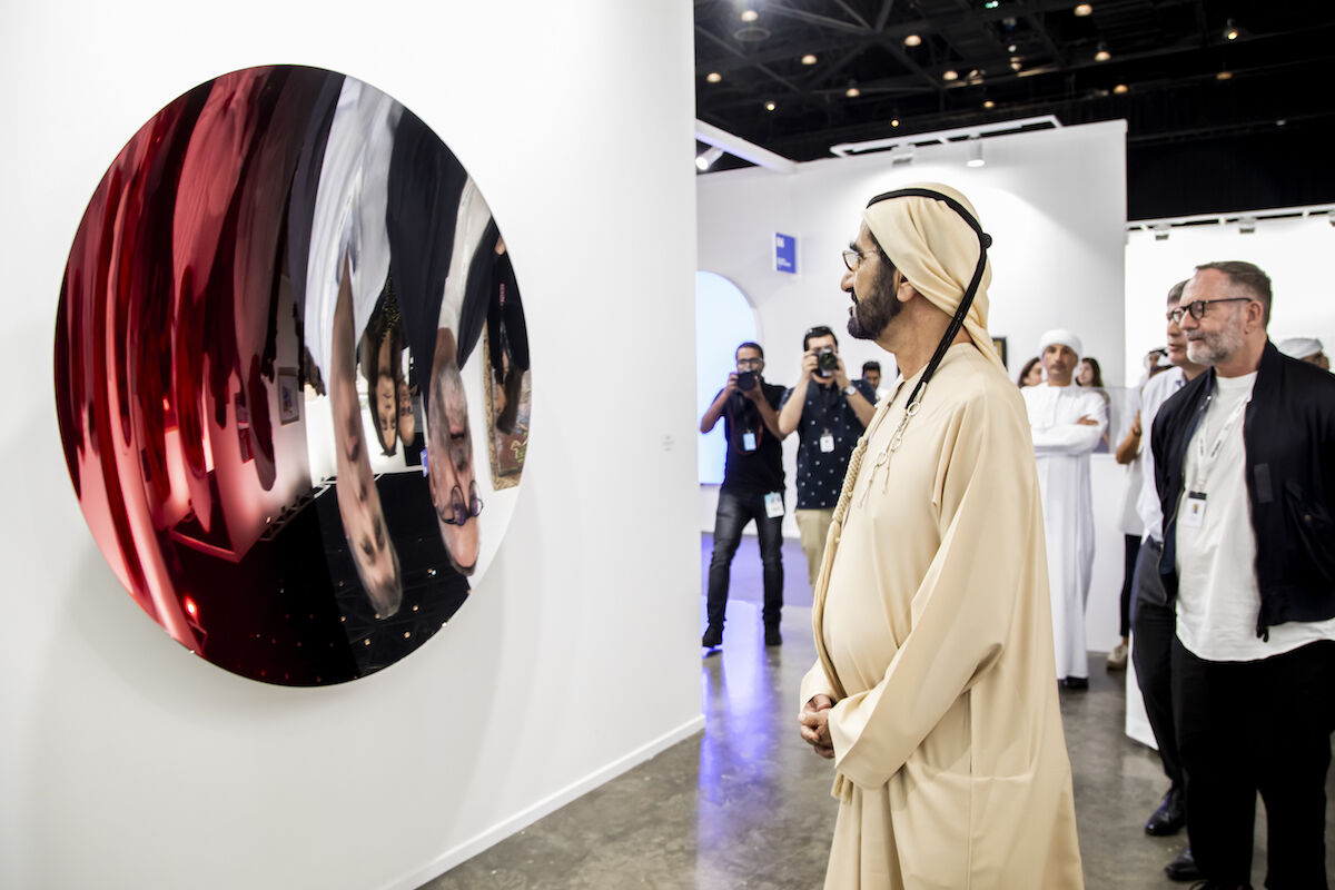 His Highness Sheikh Mohammed bin Rashid Al Maktoum, the vice president and prime minister of the United Arab Emirates and the ruler of Dubai, visits the 2019 edition of Art Dubai. Photo courtesy Art Dubai.