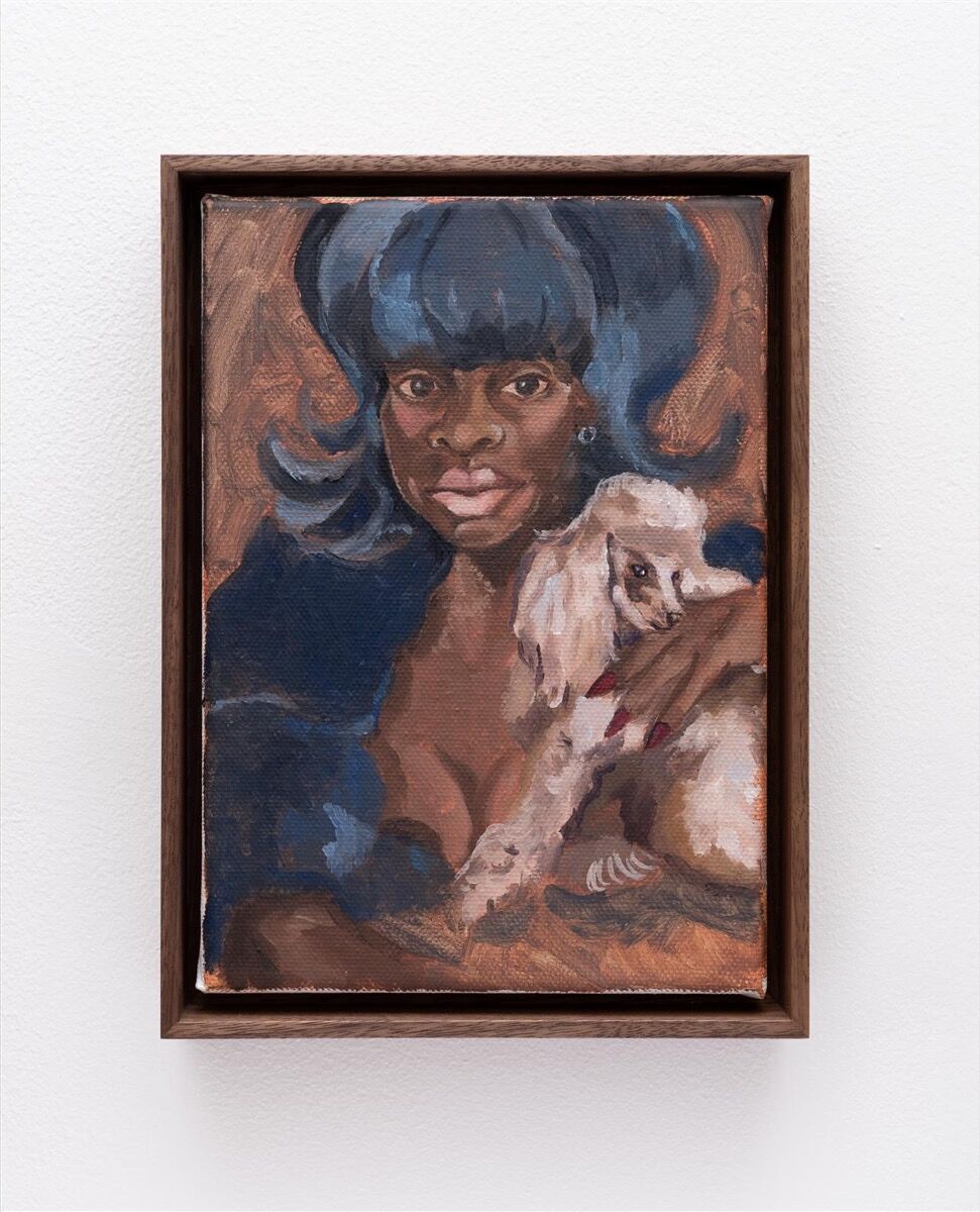 Somaya Critchlow, Kim’s Blue Hair With Dog, 2019. © Somaya Critchlow and Maximilian William. 