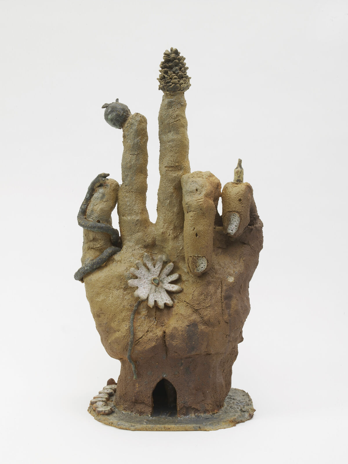 Aaron Angell, Syncretic Hand, 2015. Courtesy of Rob Tufnell, London/ Köln