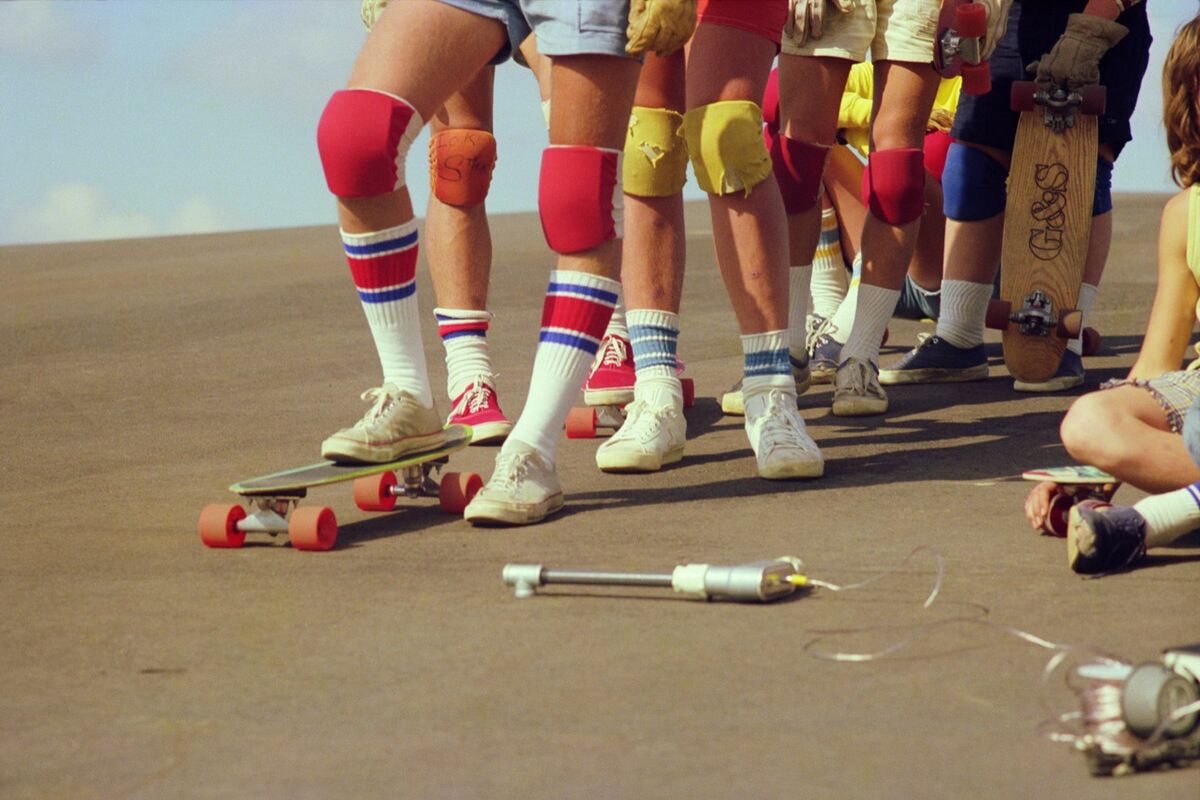 Hugh Holland, Team Line-Up (No. 60), 1976. Courtesy of M+B Photo.