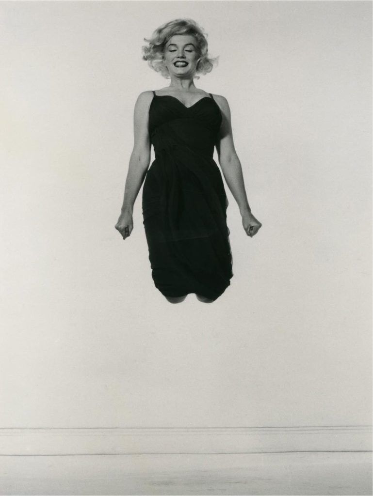 Marilyn Monroe, Jumping